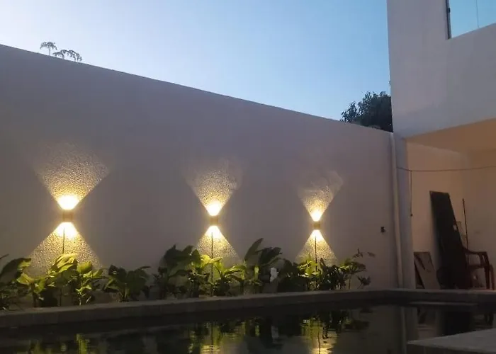 Seven House