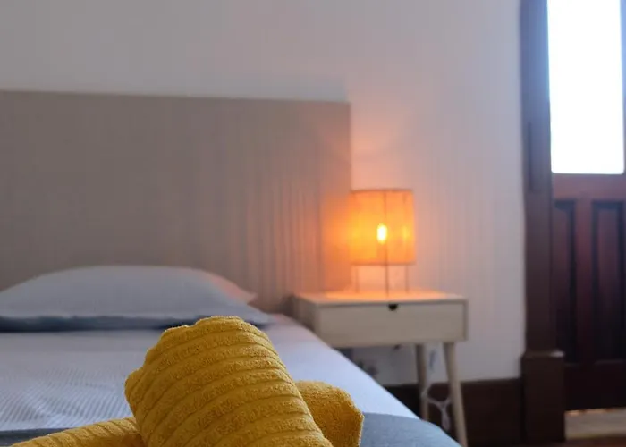 Hotel perto da faculdade: Yellow Inn Aveiro