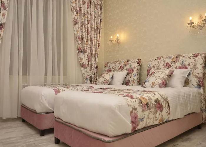 English Home Hotel Tbilisi