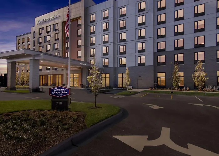 Hampton Inn & Suites Medical District Uic