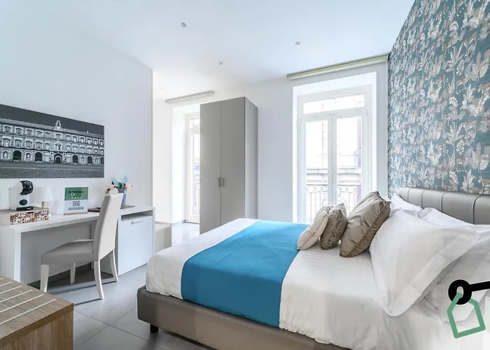 Hotel familiare: Hotiday Room Collection - Napoli Sant'Arcangelo