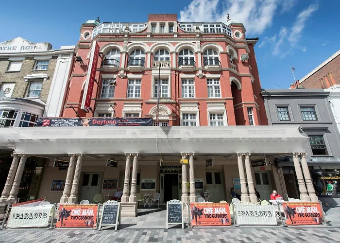 Hotel suites Maldron Brighton City Centre