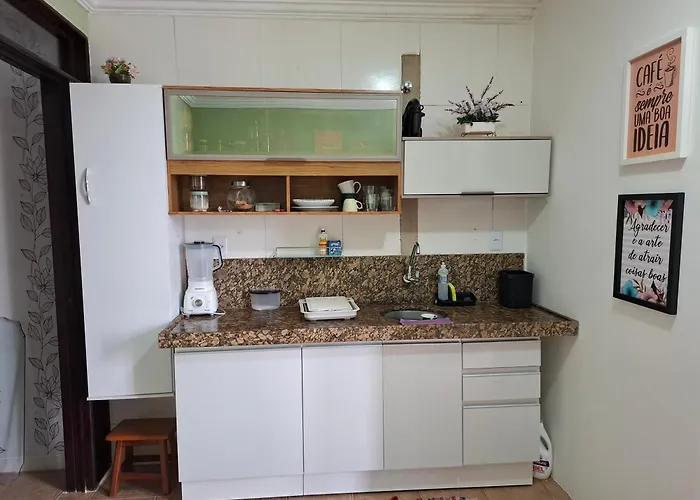 Quarto Domiciliar em Antares Maceió