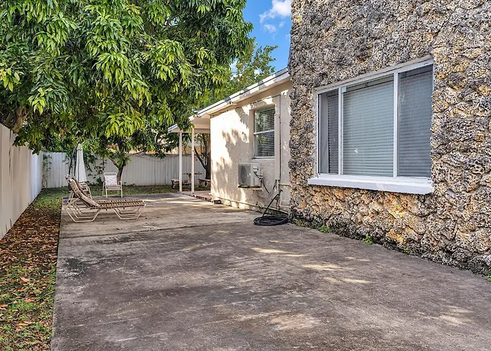 Boho Studio In Little Havana