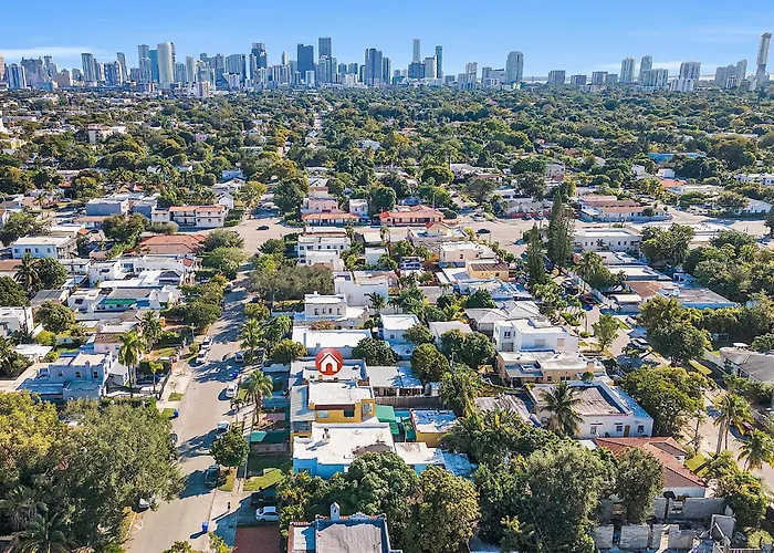 Private Studio In Little Havana