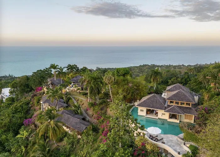 Pet Friendly hotel: Silent Waters Villa