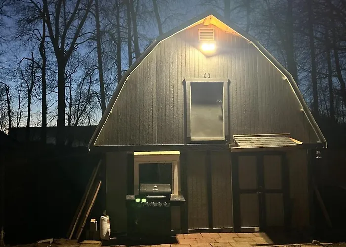 2-Story 1-Bedroom Barn