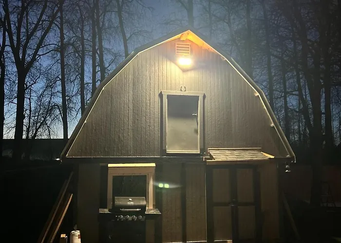 2-Story 1-Bedroom Barn