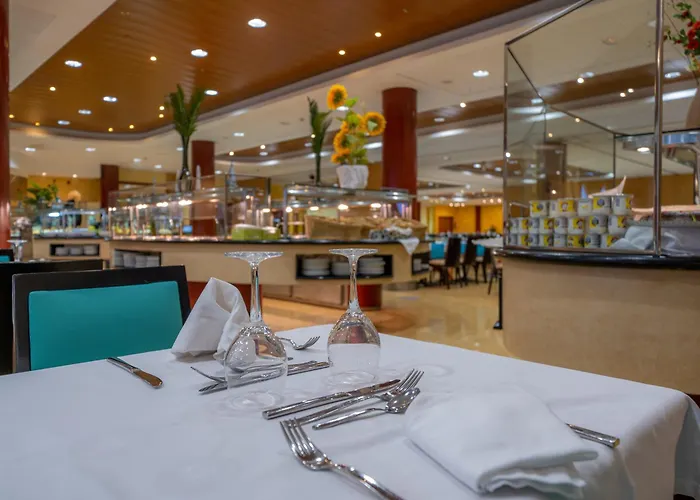 Hotel familiar: Hotel Blaumar