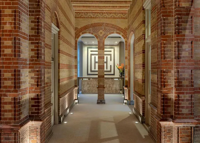 Hotel met tennis: The College Hotel Amsterdam, Autograph Collection
