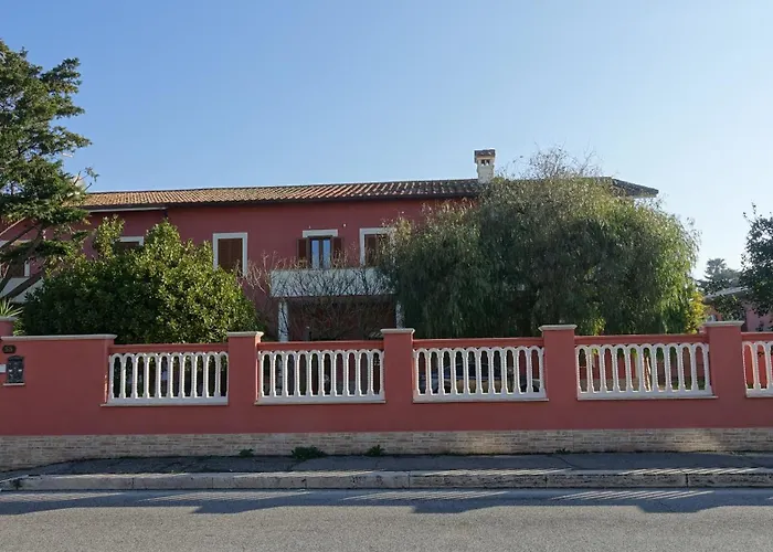 Podere Monfalcone Guest House