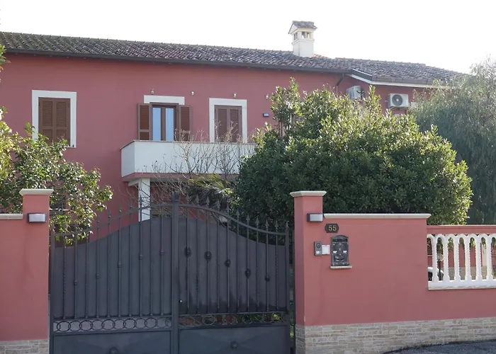 Podere Monfalcone Guest House