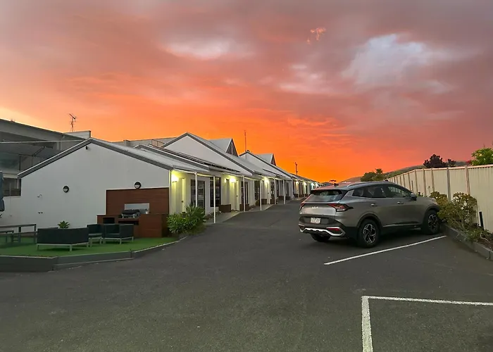 4 star hotel: Coastal Motel
