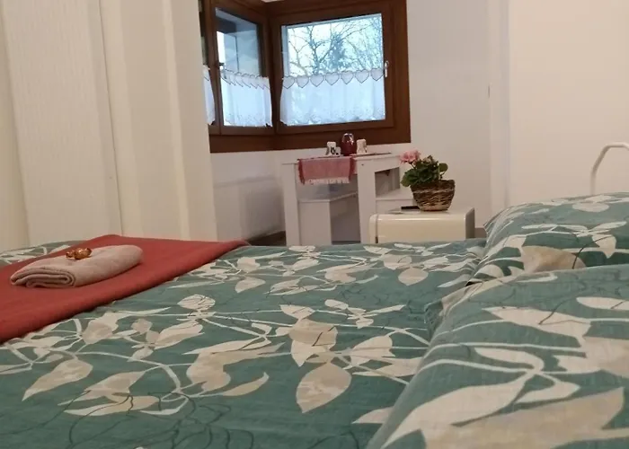 Casa Castegner - Rooms