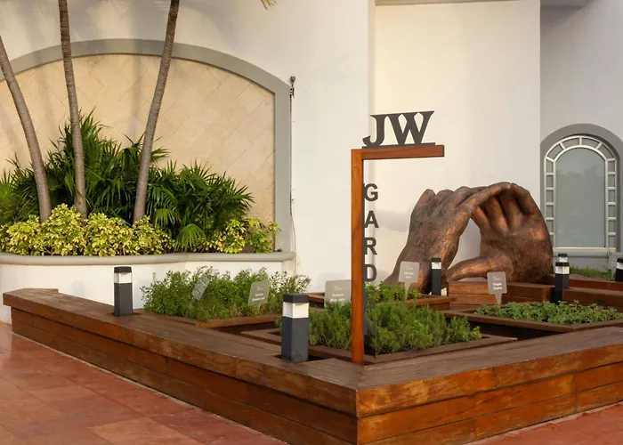 Hotel with Tennis: Jw Marriott Cancun Resort & Spa