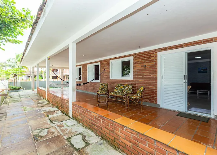 Memora Guesthouse Pontal do Paraná - Casa inteira ou Quartos a duas quadras da praia e próxima a Ilha do Mel