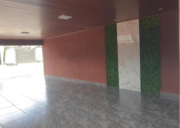 Casa individual com garagem