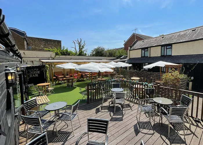 Hotel: The Windsor Trooper