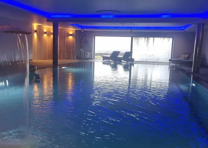 Fab View (Adults Only)