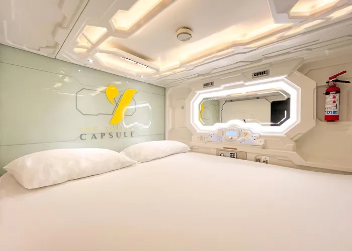 Cheap hotel: The Yellow Capsule Cancun Close To Airport