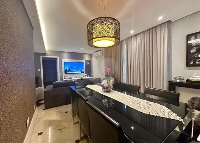 Quarto A 100 Metros Da Praia Em Santos Na Ponta Da Praia
