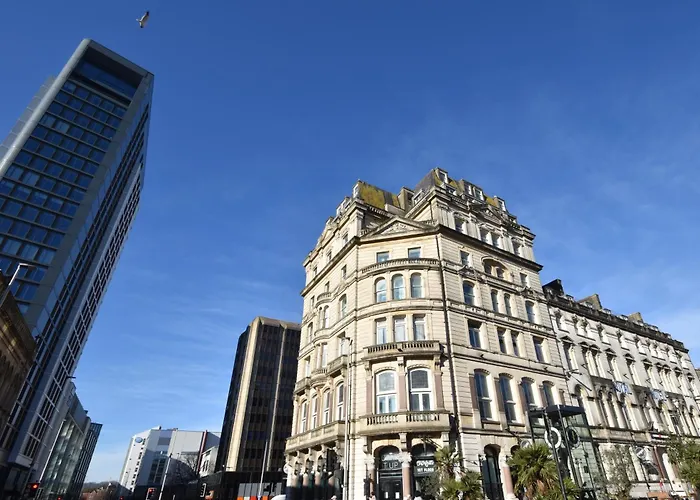 Hotel with view: The Royal Hotel Cardiff
