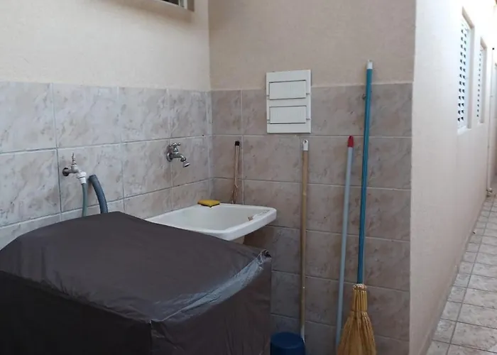 Quarto Triplo Economico