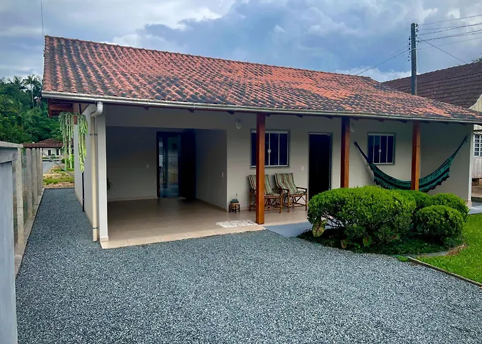 Casa Jardinada