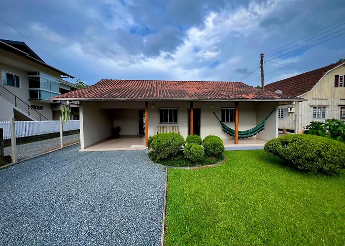 Casa Jardinada