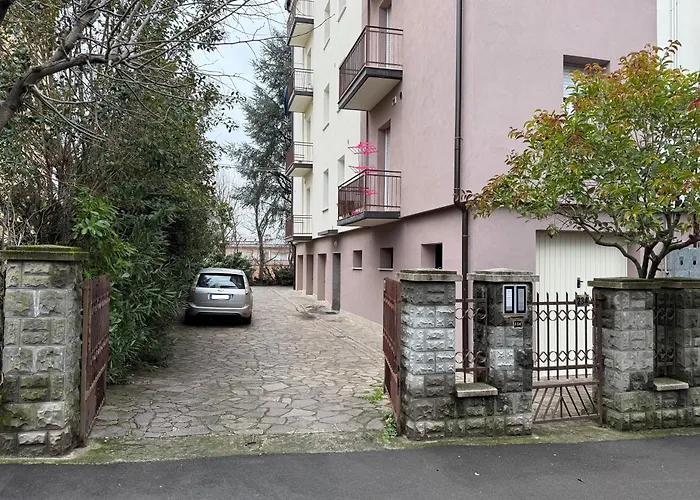 Netflix - Vicino al Centro - Via Rometta Suite