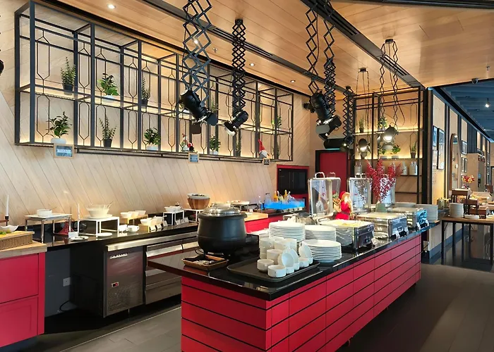 Hotel near College: The Kuala Lumpur Journal Hotel