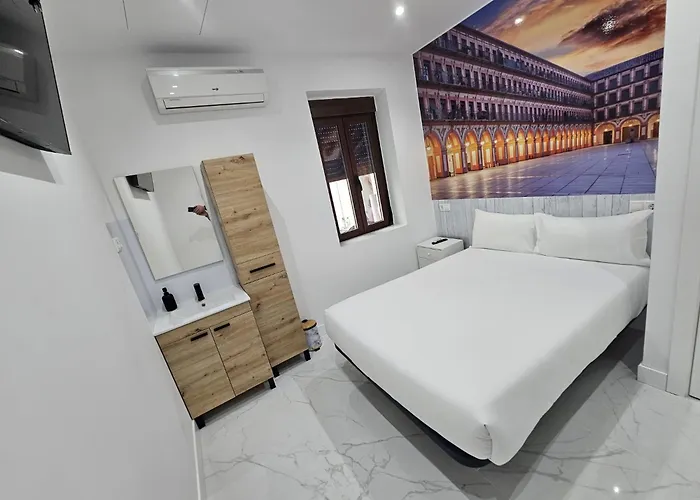 Nueva Pension Cibeles