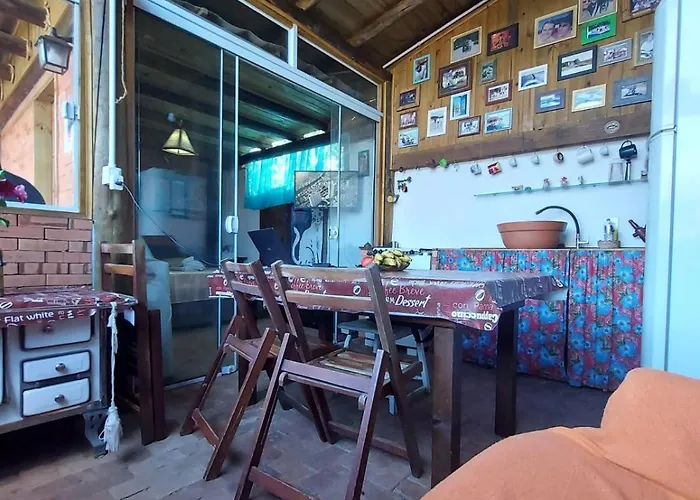 Cabana, Residencia Gato Branco