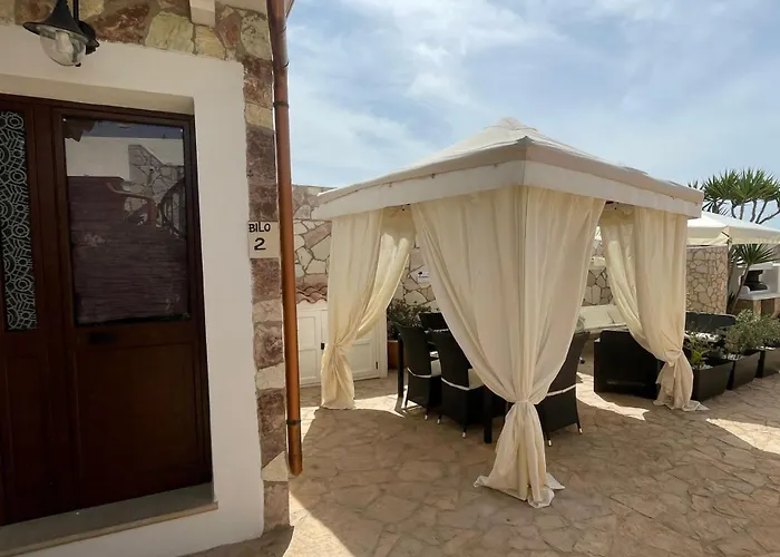 Hotel sulla spiaggia: Villa Lucia