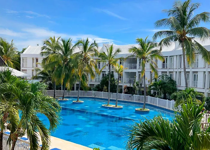 Kid friendly hotel Blue Cove By On Vacation