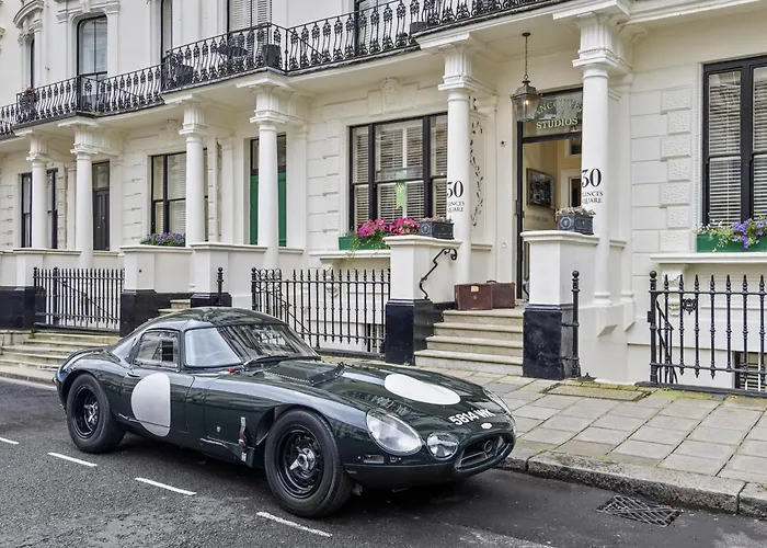 Apartment: Vancouver Hotel & Studios