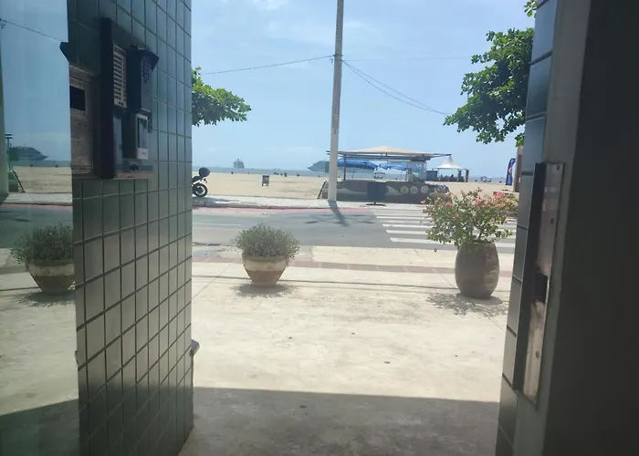 Balneário Camboriu 4 quartos Avenida Atlântica