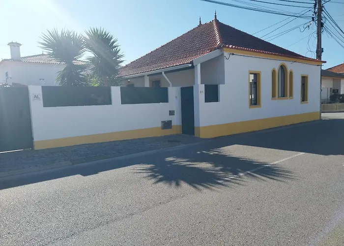 Casa Dos Pingos De Mel