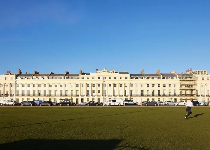 Hotels with tennis Lansdowne House Hove