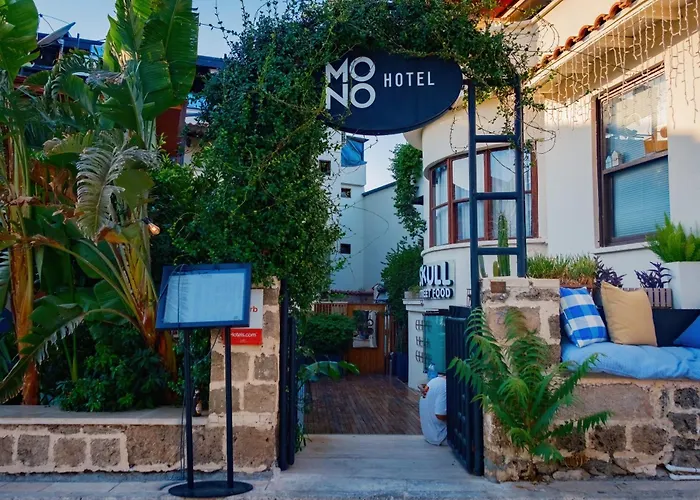 Cheap hotel: Mono Hotel
