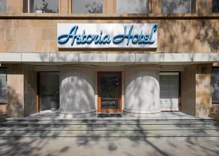  Astoria