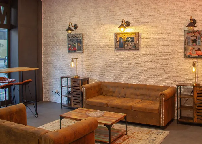 Magnolia Suites & Stays