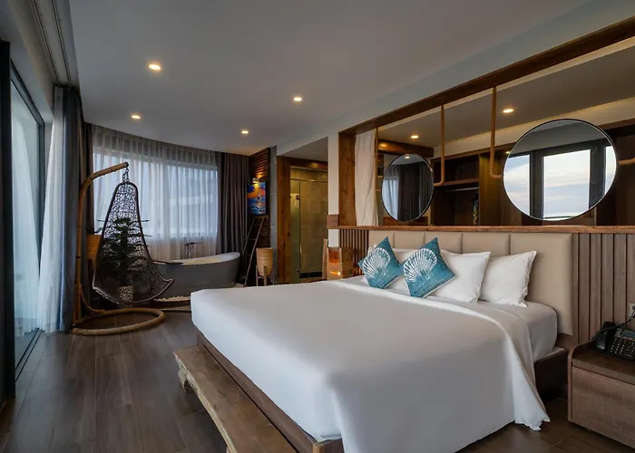 4 star hotel: Sunset Beach Resort And Spa