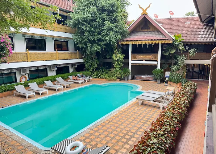 Collection O Khu Mueang Near Tha Phae Gate Formerly Lai Thai Guesthouse