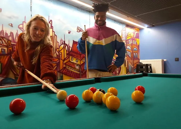 Sleep Well Youth Hostel