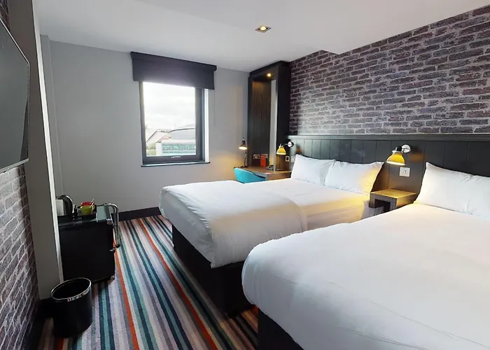 Golf hotel: Village Hotel Aberdeen