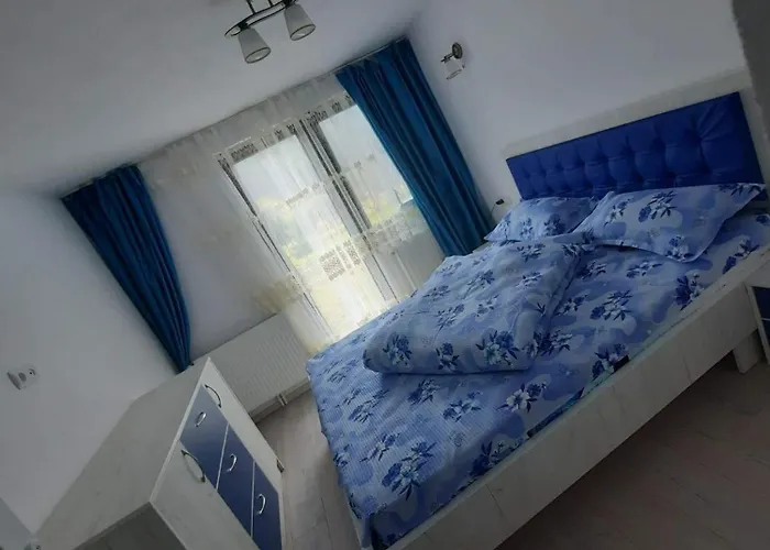 Cabana Cosmina Si Milan