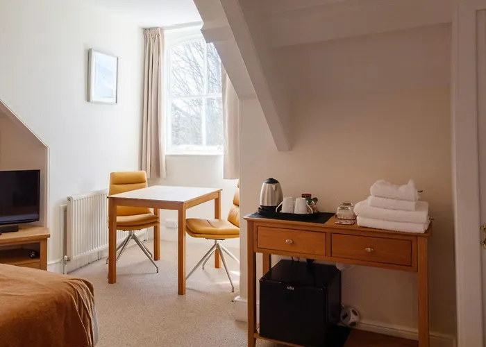 Dunedin Guest House