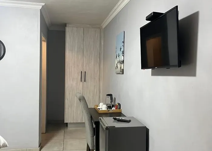 Mogoma Guesthouse
