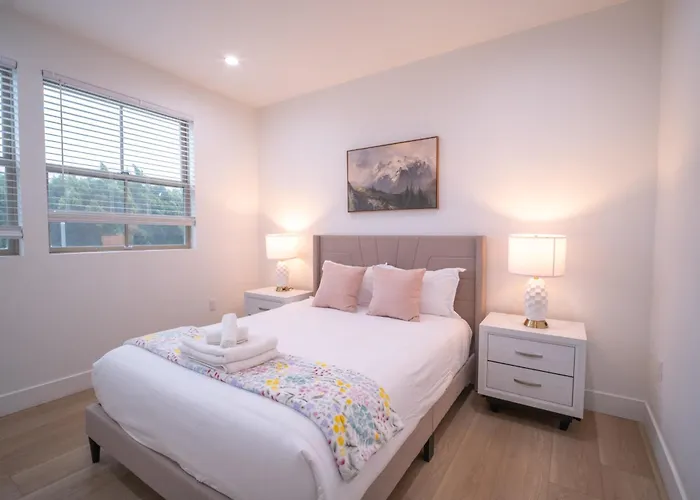 Stylish Private Room By Downtown La